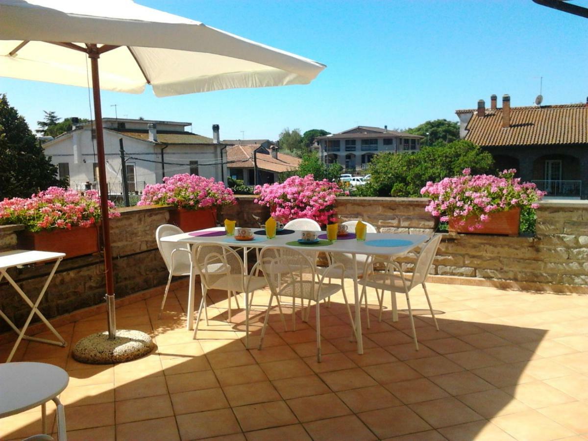 La Casa Di Sofia - Casa Vacanza Monterosi Dış mekan fotoğraf